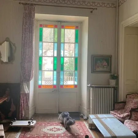 Chateau Mesdames Guest house *