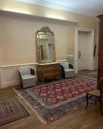 Chateau Mesdames