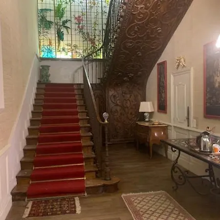 Chateau Mesdames *