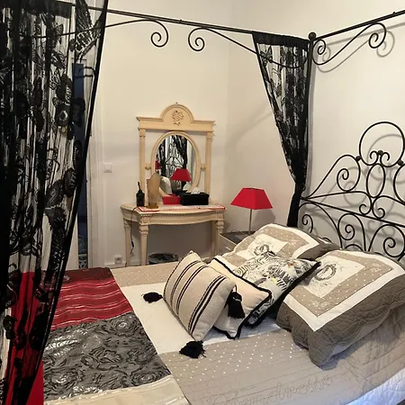 Guest house Chateau Mesdames Labastide-Rouairoux